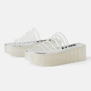 Zara platform sandals size 39 silver matallic sole